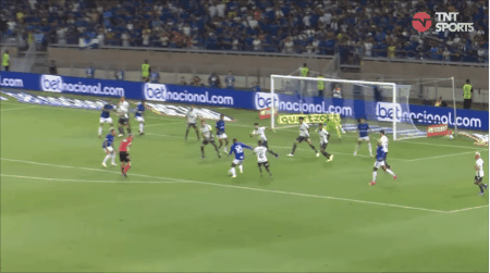 全场沸腾的 全场沸腾的