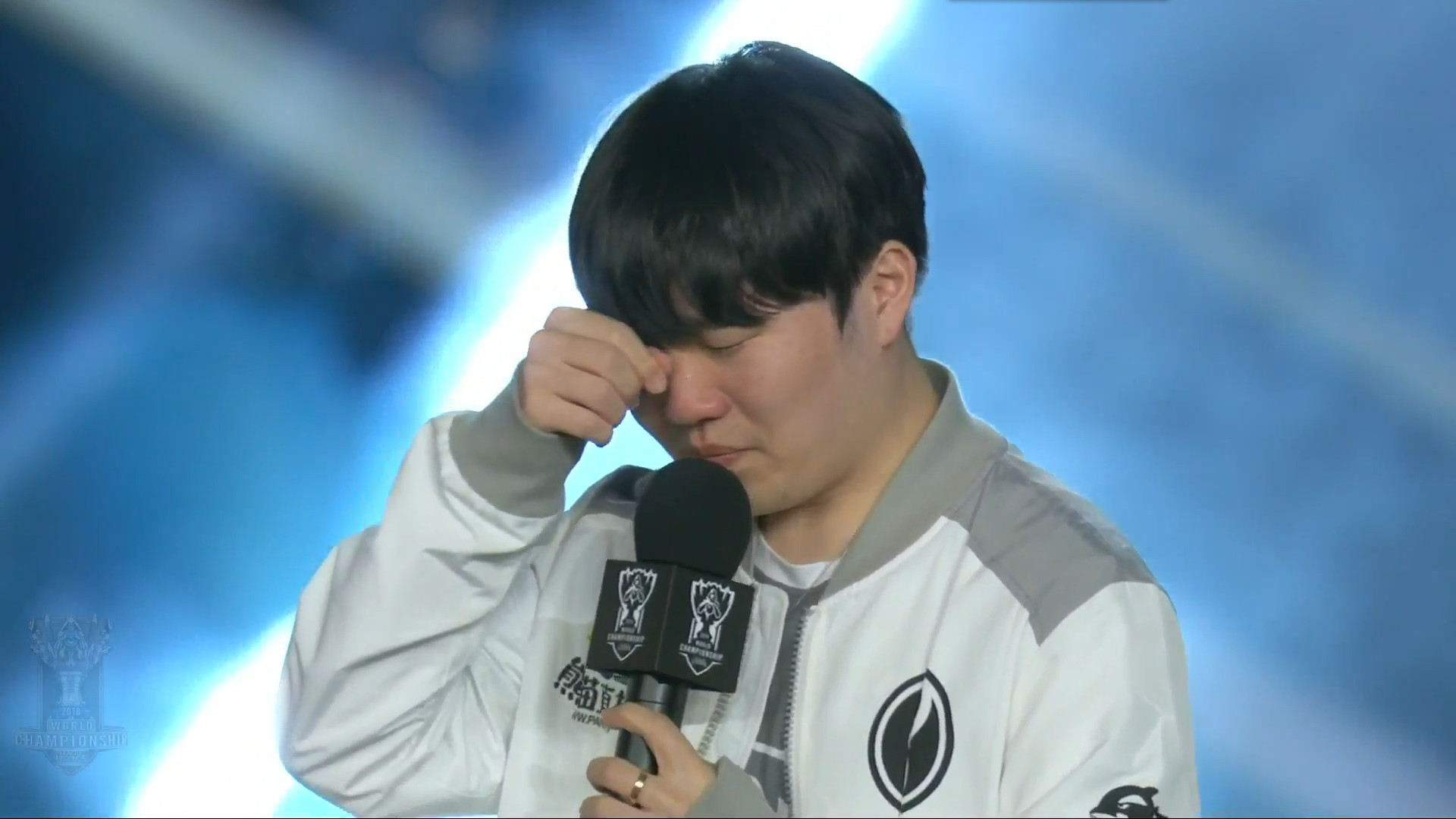 左脚拉出内 左脚拉出内